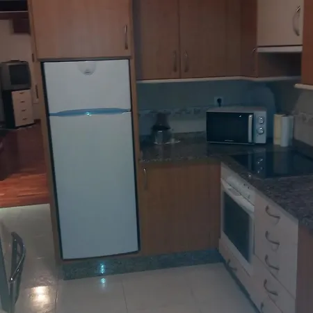 Proyectos Estrada S.l. Apartamento Mugardos